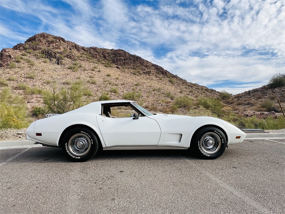 1977 Chevrolet Corvette 4 Speed Available For Auction