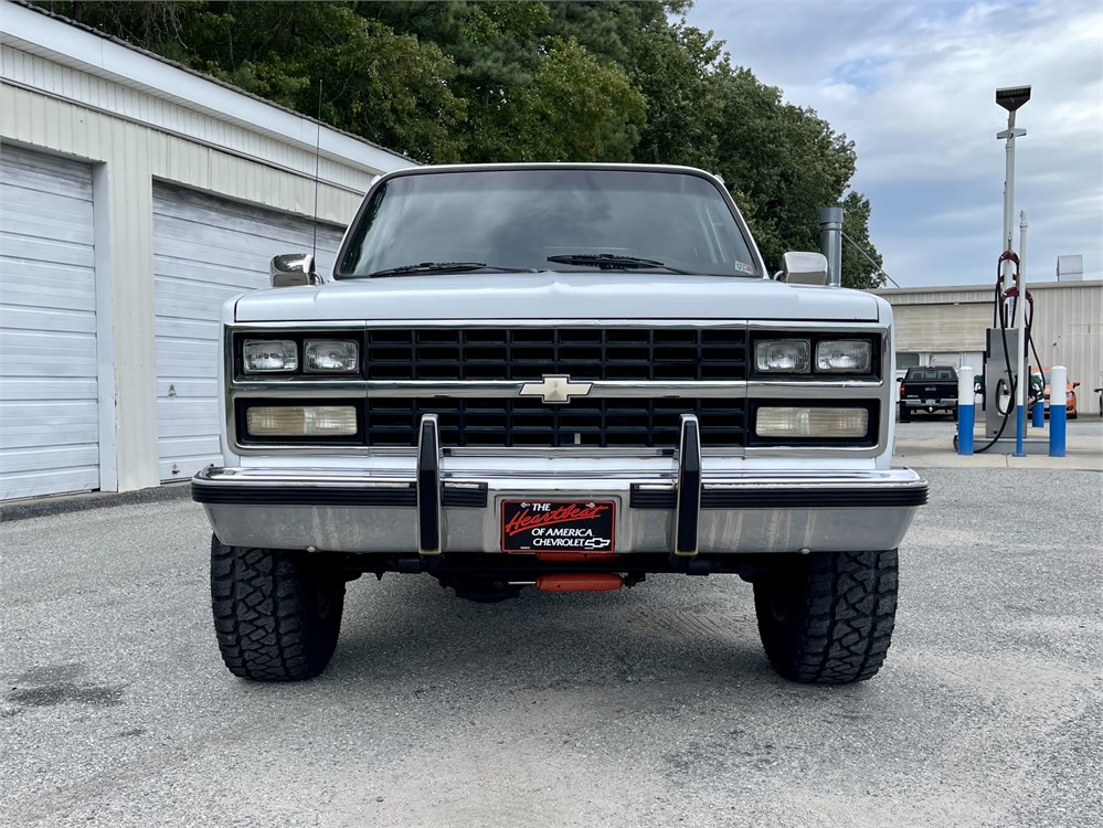 1990 Chevrolet K5 Blazer Available For Auction 16048166