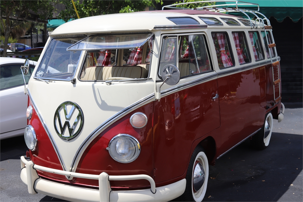 RESERVE REMOVED: 1966 Volkswagen Type 2 23-Window Samba available for ...