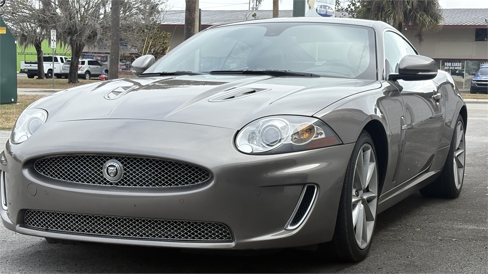 2011 Jaguar XKR