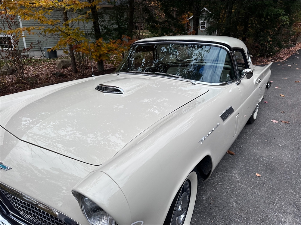1957 Ford Thunderbird 3-Speed available for Auction | AutoHunter