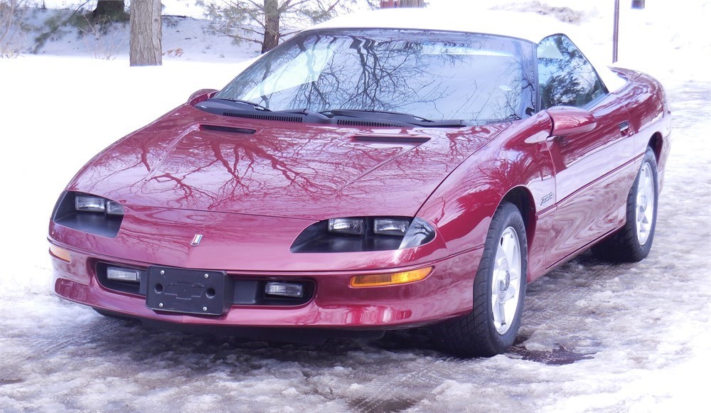 4,800-MILE 1995 CHEVROLET CAMARO Z/28 CONVERTIBLE 6-Speed available for  Auction  | 4628661