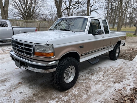 1997 FORD F-250 HD SUPERCAB 7.5L 4X4 available for Auction