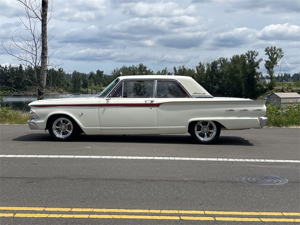 Ford Fairlane Stock Photos - 948 Images