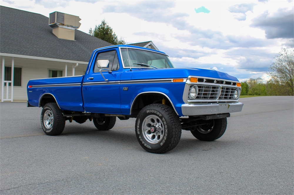 1975 Ford F-250 