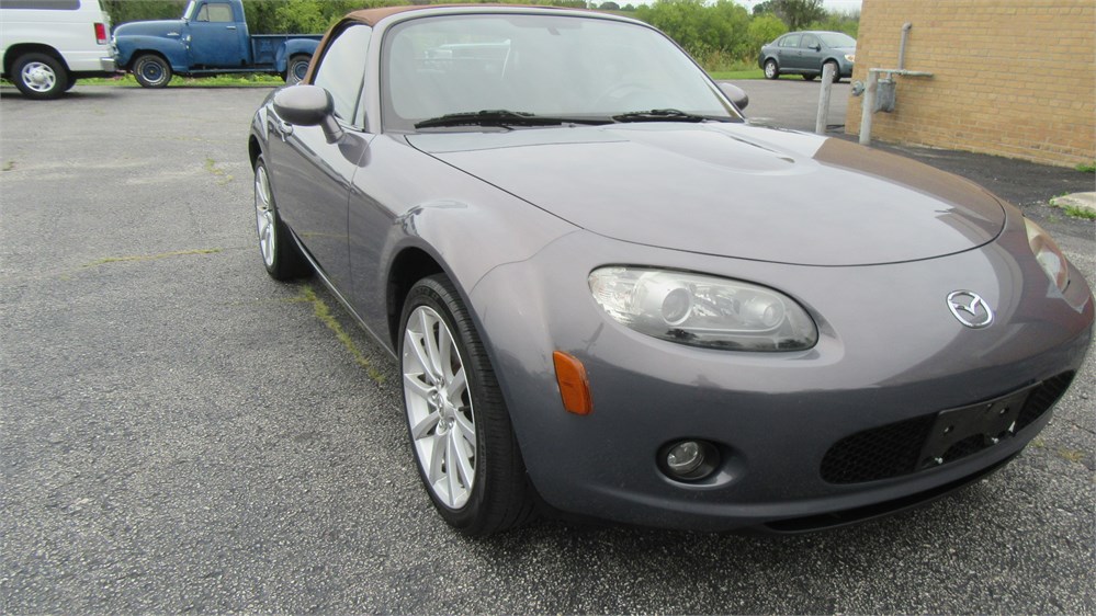 2006 Mazda Miata Grand Touring 6-Speed available for Auction ...