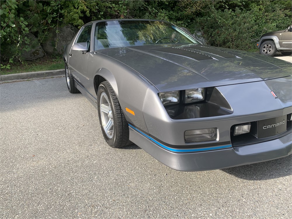 8K-mile 1988 Chevrolet Camaro IROC-Z available for Auction 