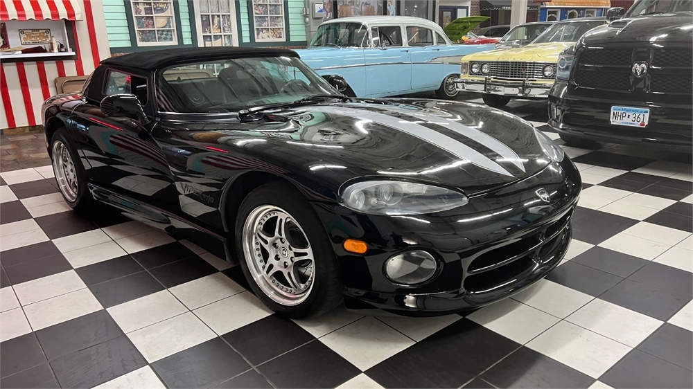 View this 1996 DODGE VIPER RT/ 10 CONVERTIBLE