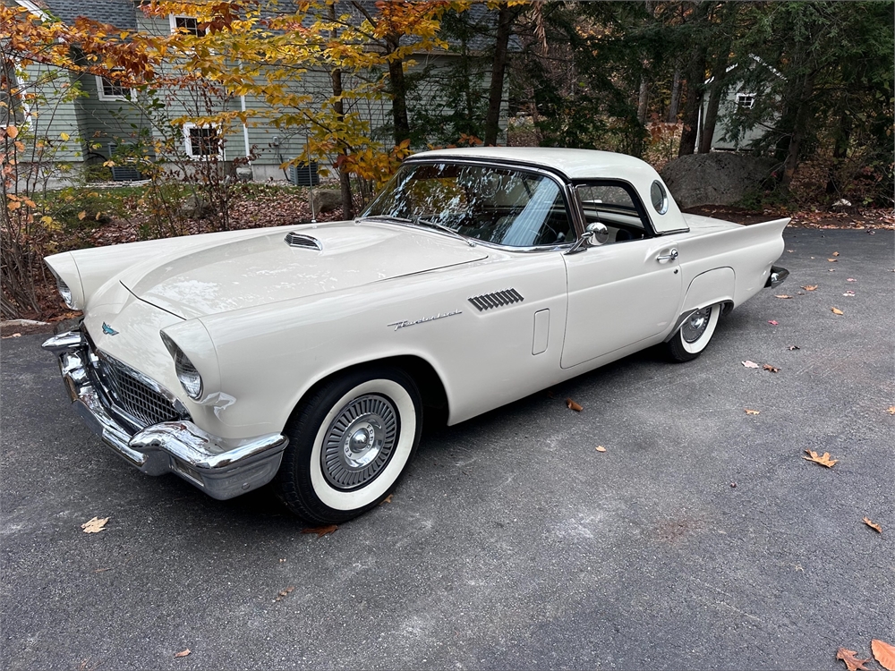 1957 Ford Thunderbird 3-Speed available for Auction | AutoHunter