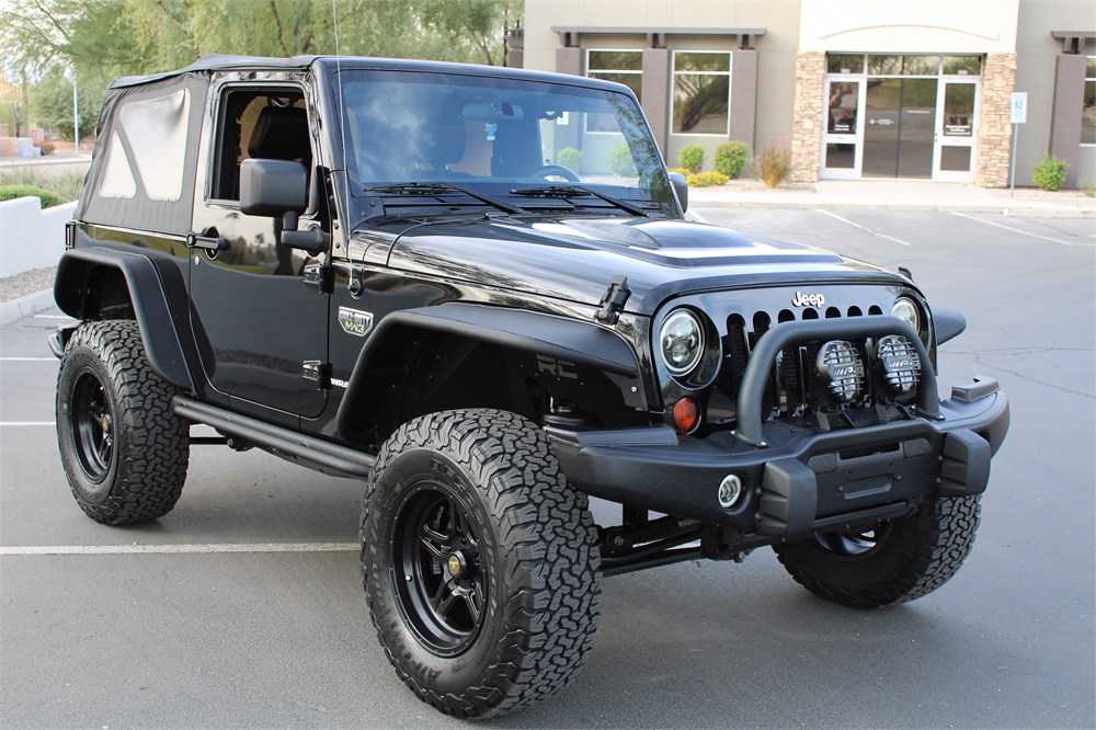 2012 Jeep Wrangler Modern Warfare 3 Edition available for Auction ...