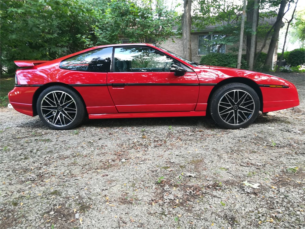 108-Mile 1988 Pontiac Fiero GT for sale on BaT Auctions - sold for $30,000  on November 18, 2020 (Lot #39,353)