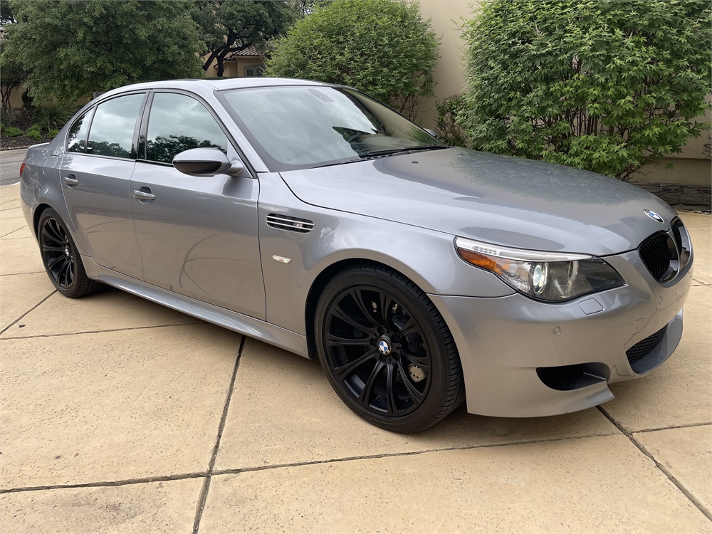 With Only 1,262 Miles, This 2006 BMW M5 Is As New As It Gets