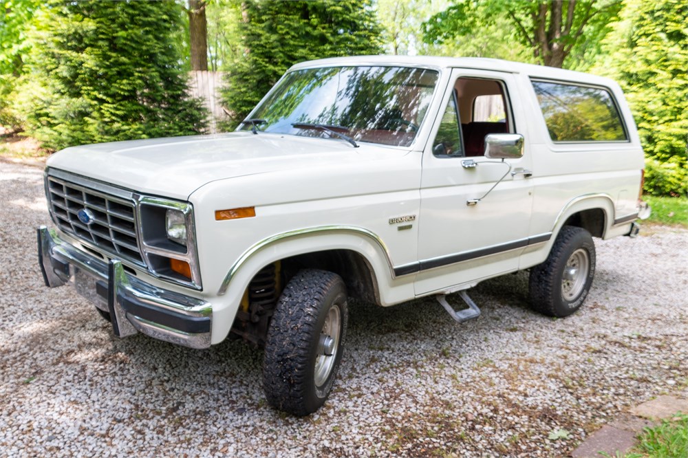 2-Owner 1986 Ford Bronco XLT available for Auction | AutoHunter.com ...