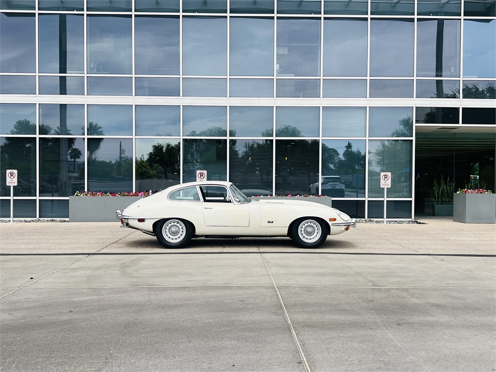 1971 JAGUAR XKE SERIES II 4-SPEED available for Auction