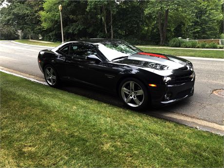 2012 Chevrolet Camaro SS 45th Anniversary Edition available for Auction |   | 11548653