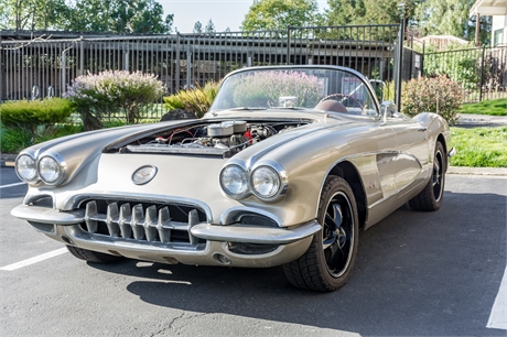 View this One-Family-Owned 1960 Chevrolet Corvette