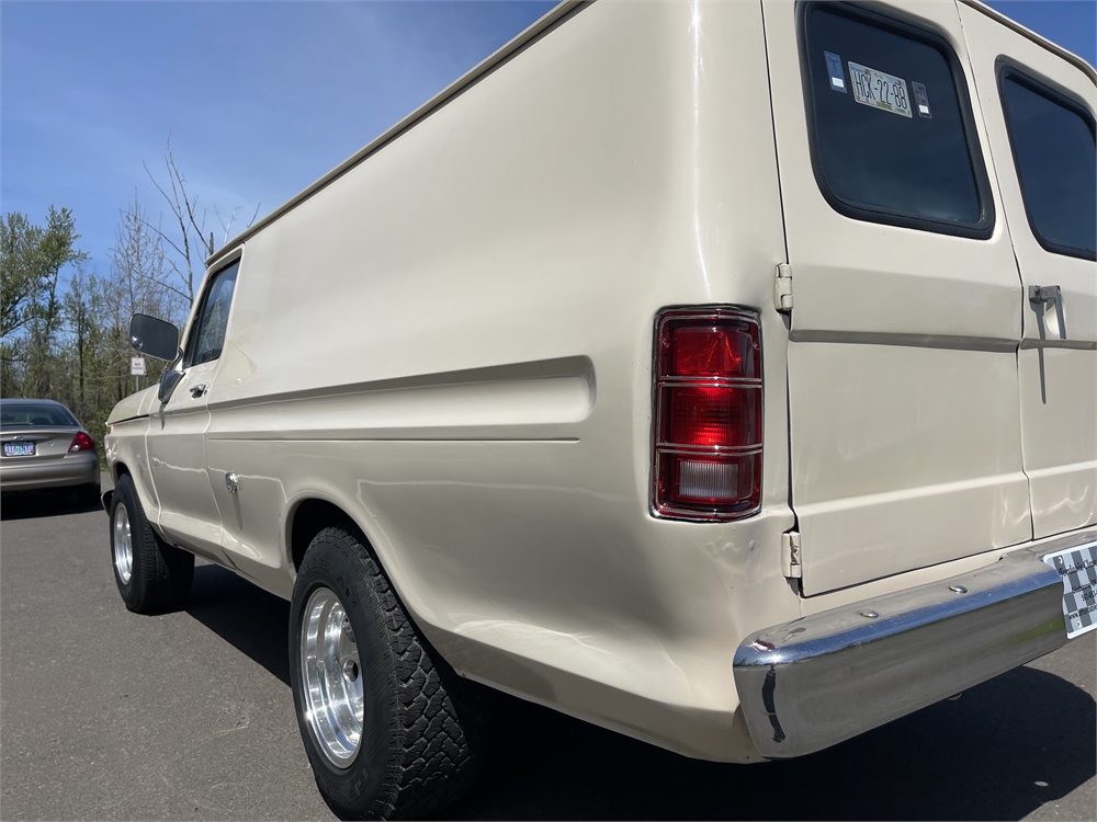 351-Powered 1975 Ford B-100 Panel Truck 4-Speed Available For Auction ...