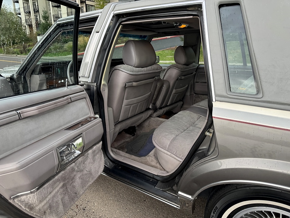 1988 LINCOLN TOWN CAR CARTIER DESIGNER SERIES available for