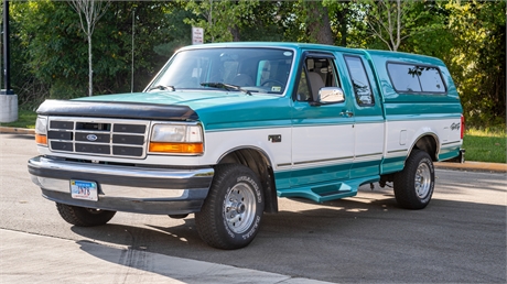 View this 1995 Ford F-150 XLT 4WD