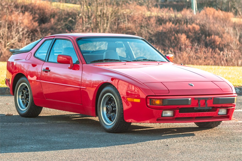 Reserve Lowered: 1984 Porsche 944 Available For Auction 