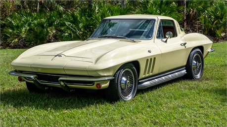 View this 1965 CHEVROLET CORVETTE STING RAY