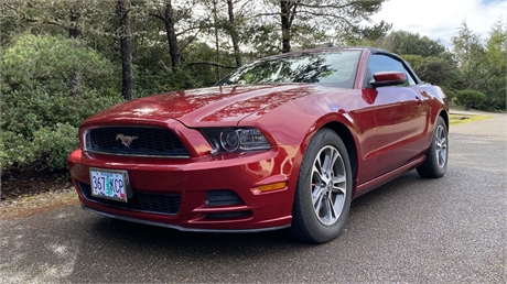 View this 2014 FORD MUSTANG CONVERTIBLE