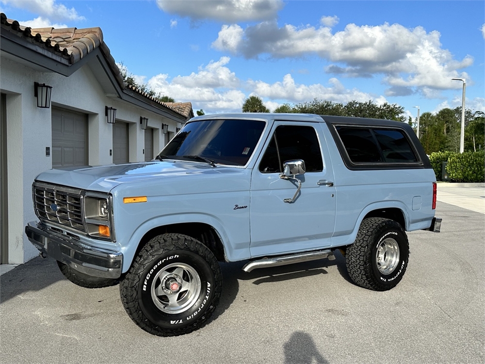 1982 Ford Bronco XLT 4-Speed Available For Auction | AutoHunter.com ...