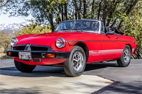 View this 41-YEARS-OWNED 1974 1/2 MG MGB
