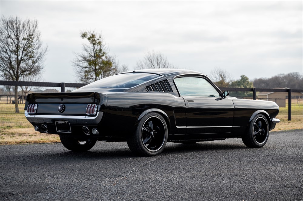 1965 Ford Mustang available for Auction | AutoHunter.com | 33129220