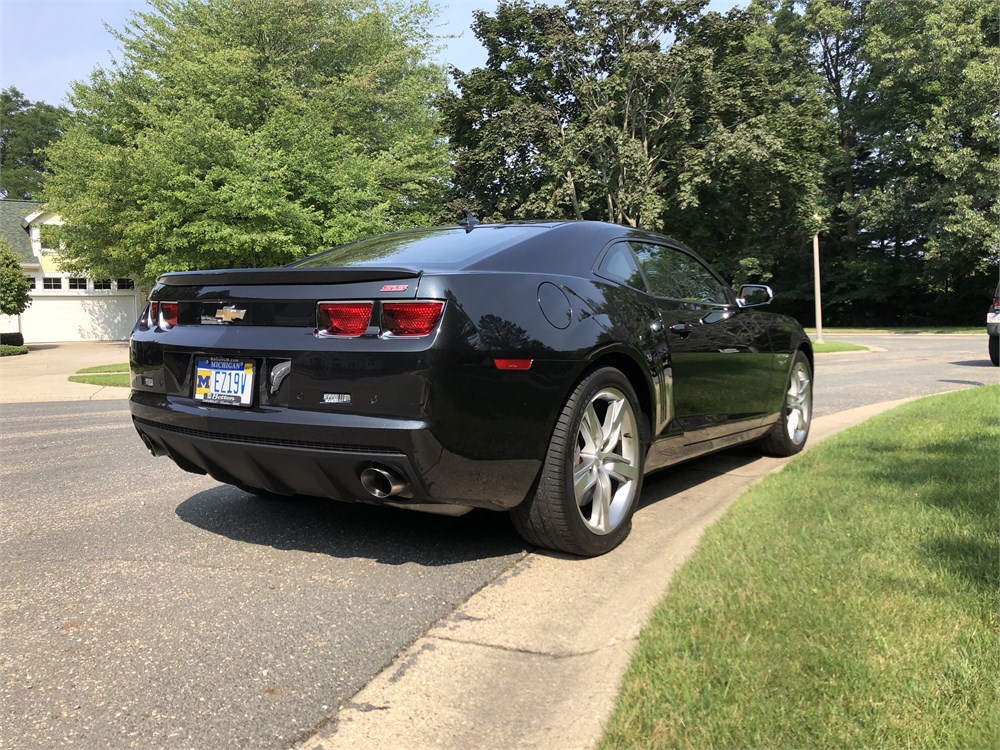 2012 Chevrolet Camaro SS 45th Anniversary Edition available for Auction |   | 11548653