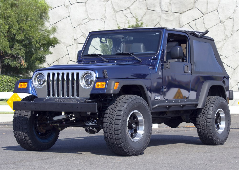 Modified 2004 Jeep Wrangler Unlimited available for Auction |   | 4045556