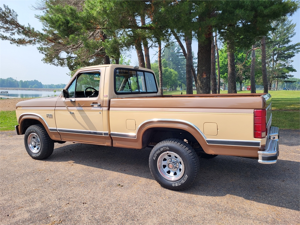 351-POWERED 1986 FORD F-150 XLT LARIAT 4x4 available for Auction ...