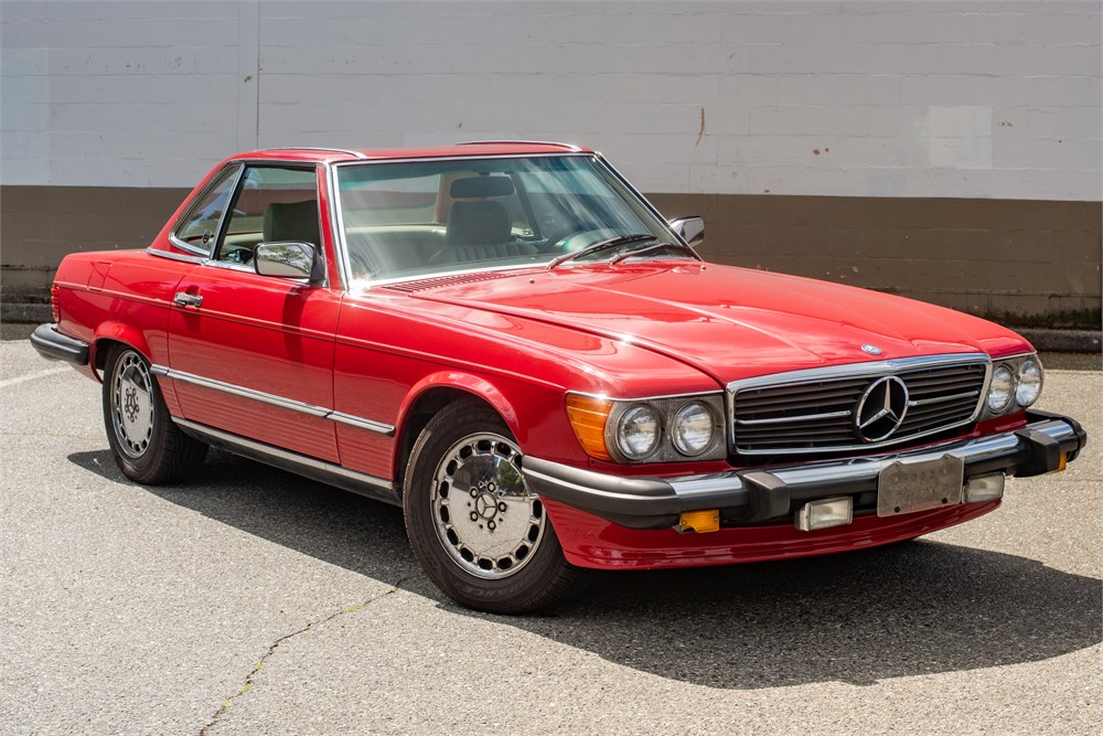 Classic and Modern Collectible Cars available for Auction - AutoHunter