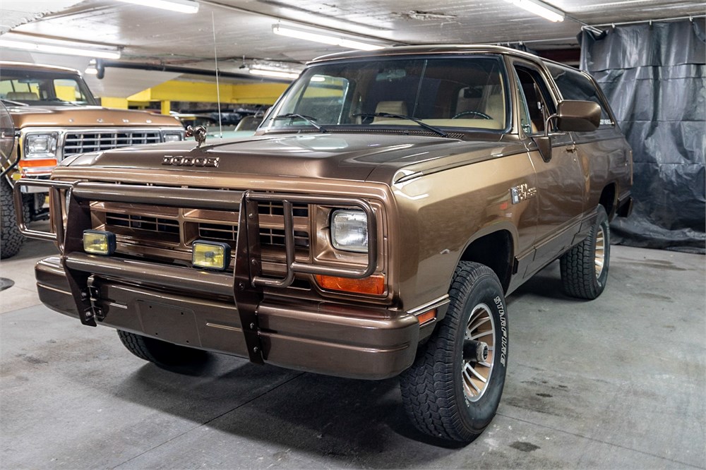 1989 Dodge Ramcharger available for Auction  | 25038719