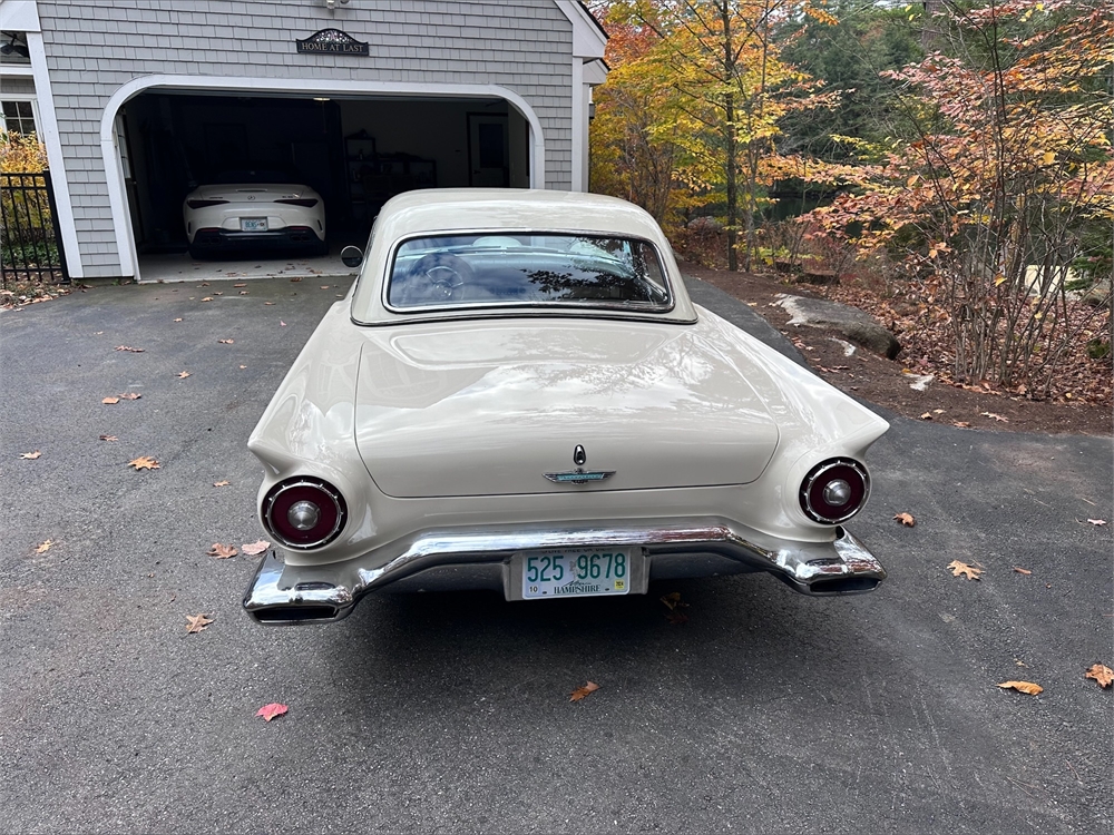 1957 Ford Thunderbird 3-Speed available for Auction | AutoHunter