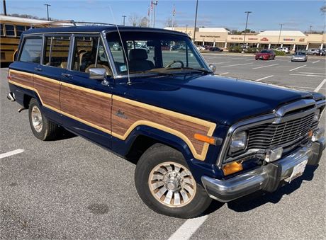 View this 1985 Jeep Grand Wagoneer