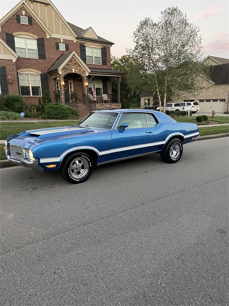 No Reserve - 1972 Oldsmobile Cutlass Supreme Available For Auction 