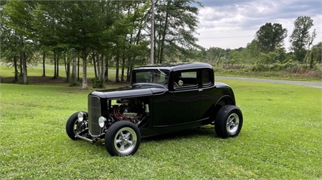 View this 347-POWERED 1932 FORD HIGHBOY 5-WINDOW COUPE