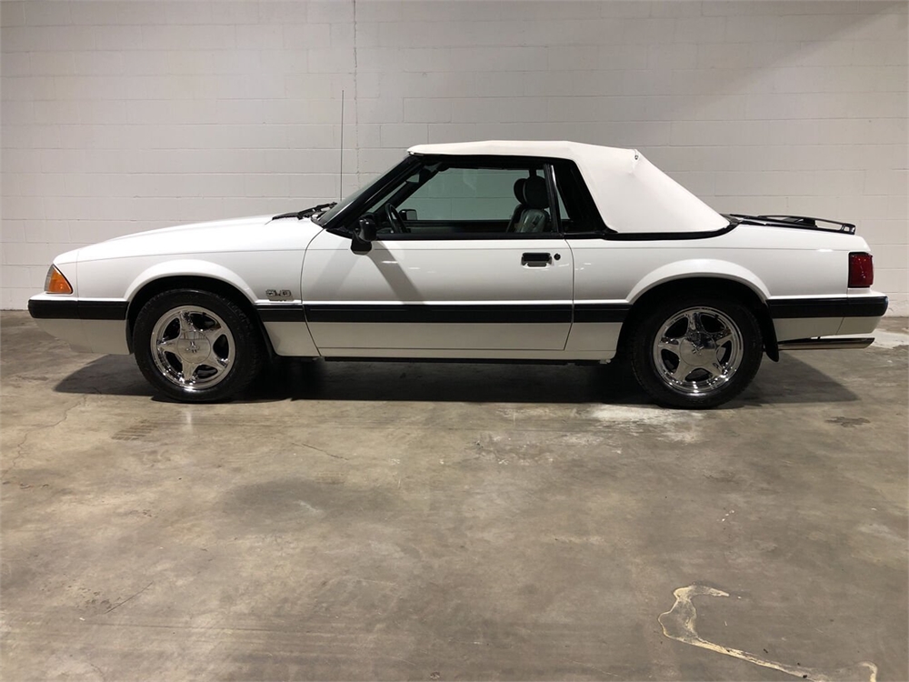 40k-MILE 1989 FORD MUSTANG LX 5.0 CONVERTIBLE available for Auction ...