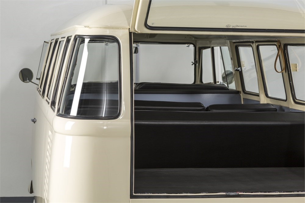 1975 VOLKSWAGEN BUS available for Auction | AutoHunter.com | 36821784