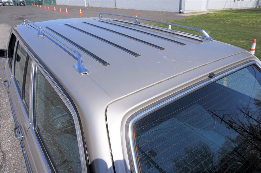 Mercedes w123 roof discount rack