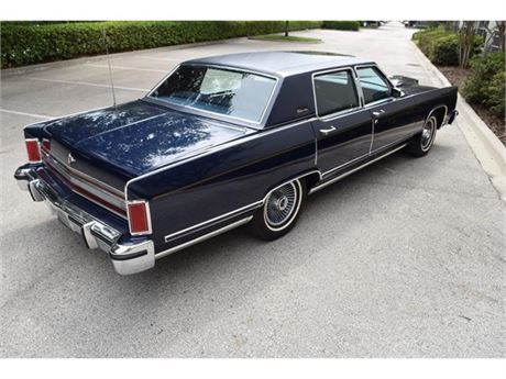 25k-Mile 1979 Lincoln Continental Collectors Series available for ...