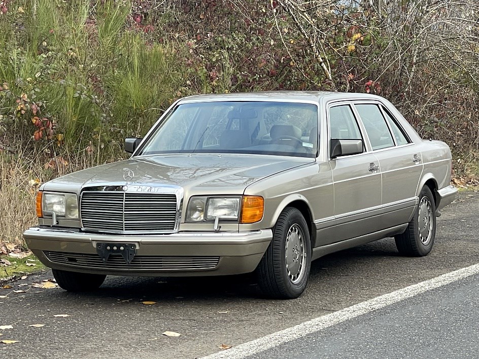 1989 MERCEDES-BENZ 420SEL Available For Auction | AutoHunter.com | 31347209