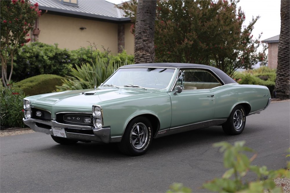 1967 Pontiac Gto 4-speed Available For Auction 