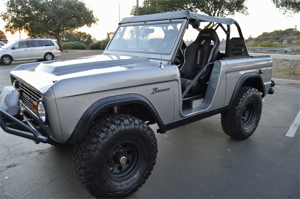 1966 FORD BRONCO ROADSTER available for Auction | AutoHunter.com | 48116886