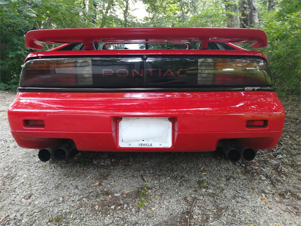 23k-Mile 1988 Pontiac Fiero available for Auction | AutoHunter.com