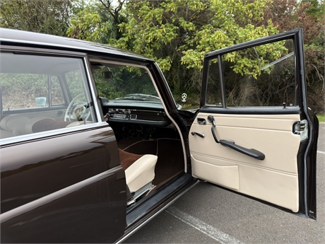 View Listing Image