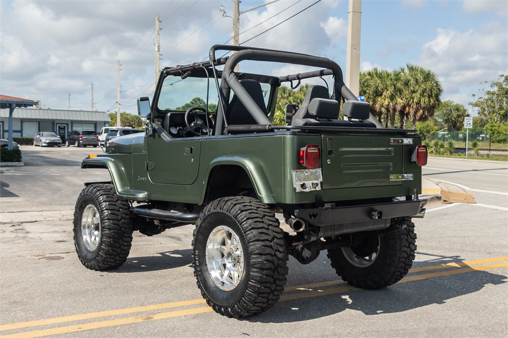 V8-Powered 1989 Jeep Wrangler available for Auction  |  22432218