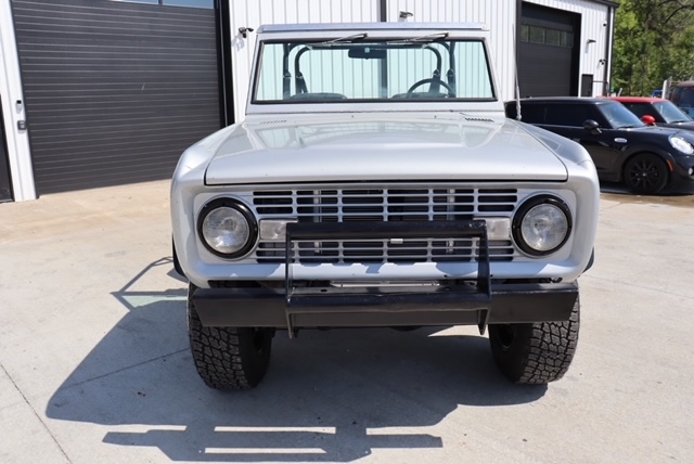 1969 FORD BRONCO 3-SPEED available for Auction | AutoHunter.com | 37732456