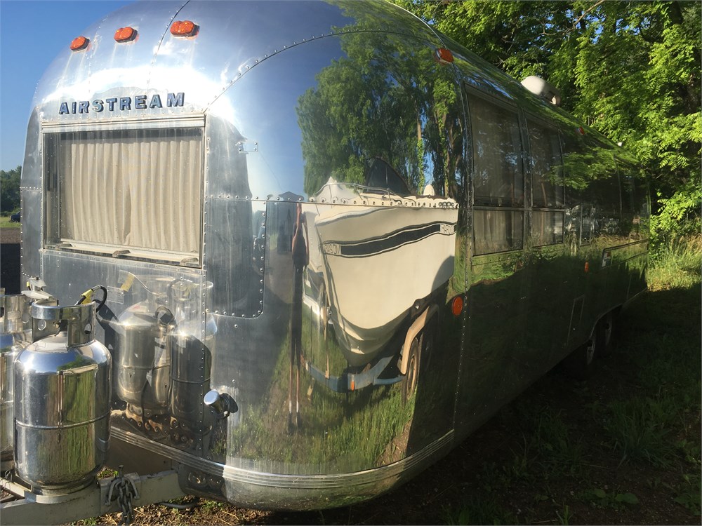 1968 airstream land yacht value